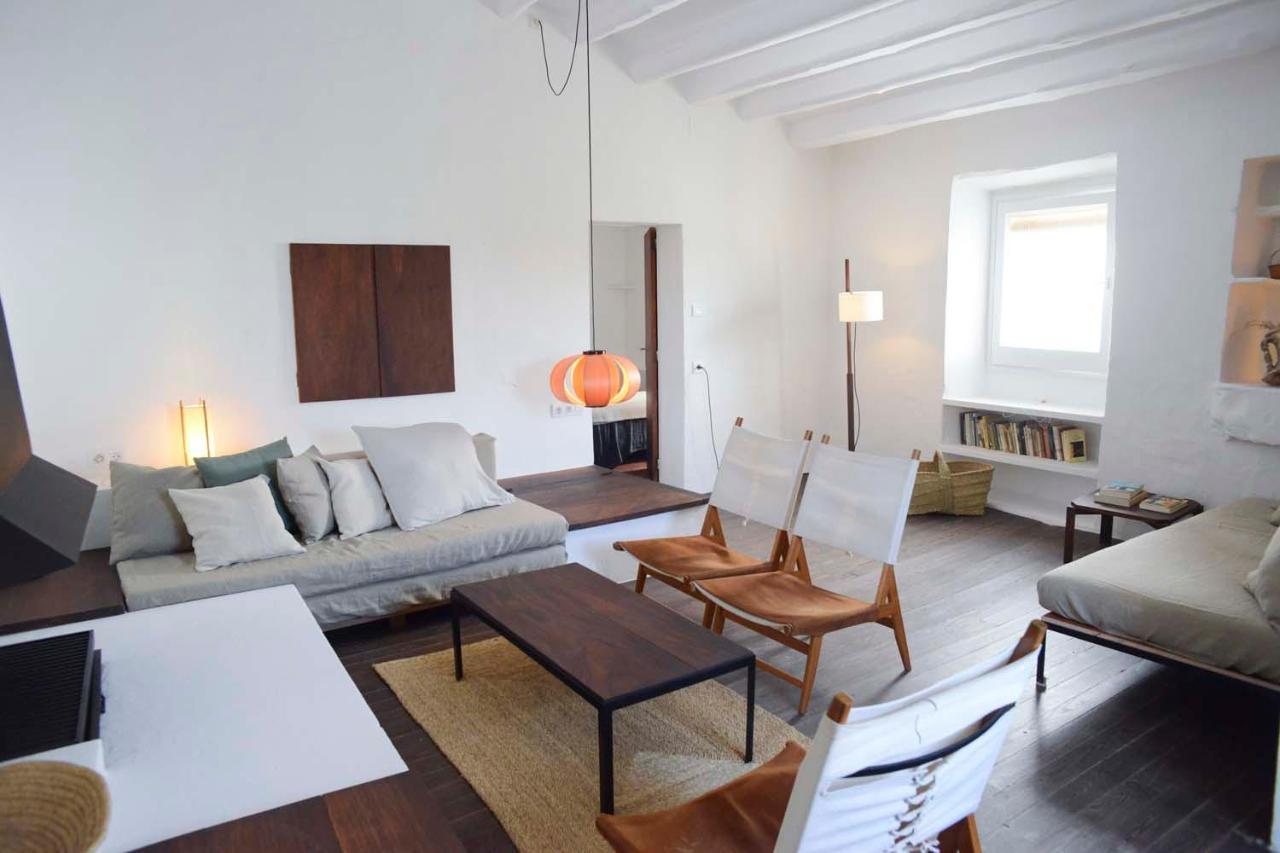 Cozy Townhouse in Cadaqués by Coderch Milá - Exterior foto