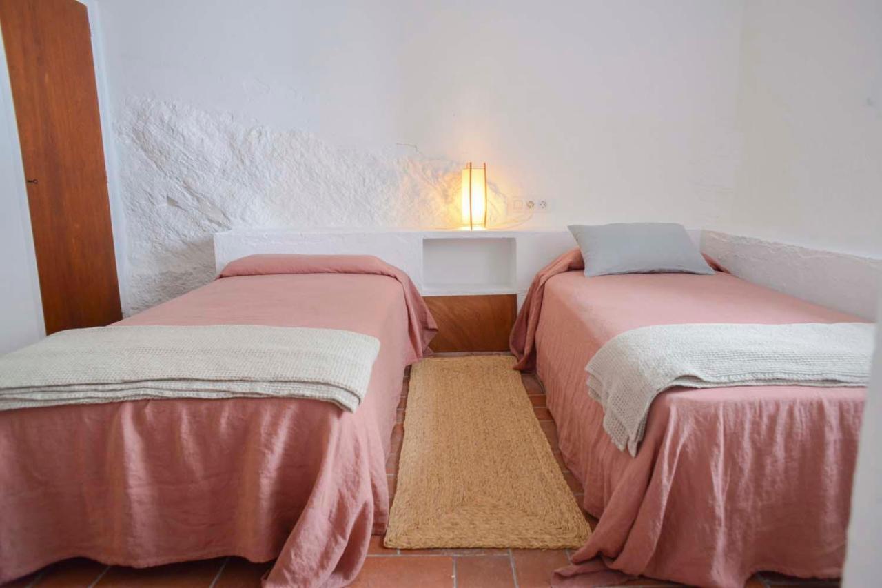 Cozy Townhouse in Cadaqués by Coderch Milá - Exterior foto
