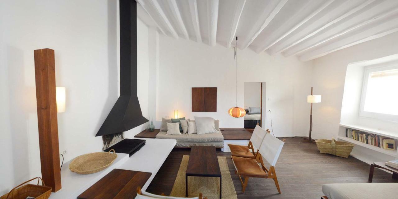Cozy Townhouse in Cadaqués by Coderch Milá - Exterior foto